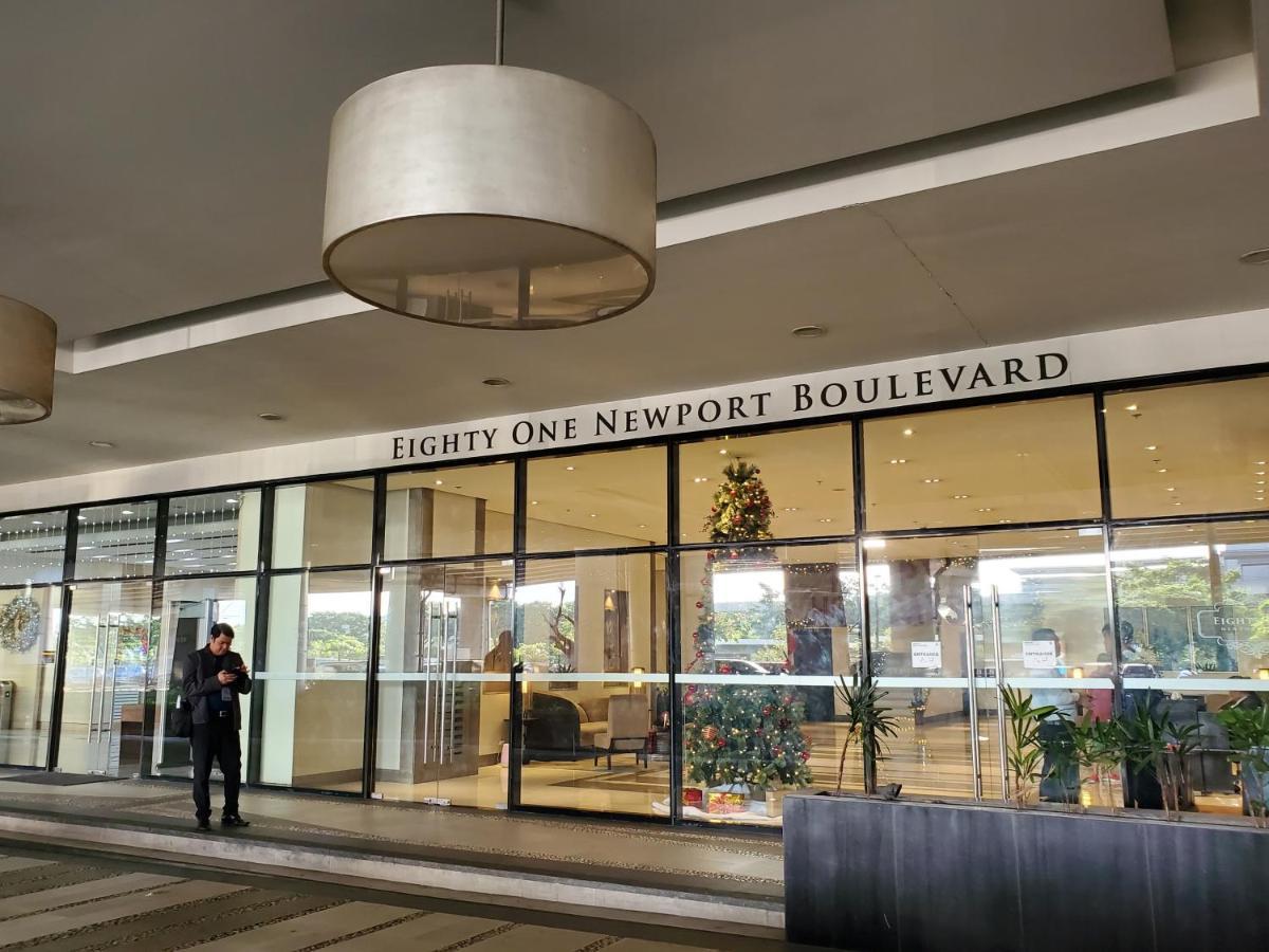 Cozyvilla At 81 Newport Blvd Walk To Naia T3 Marriott & Resorts World Casino & Newport Mall For 5 Pax Free Parking!!!! Пасай Екстериор снимка