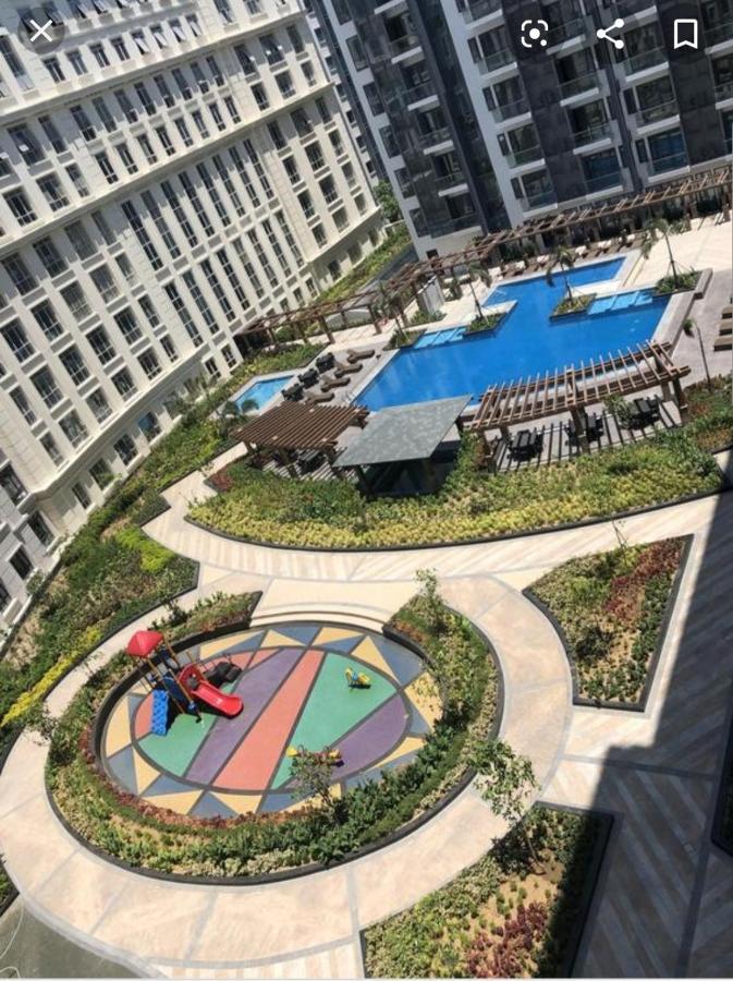Cozyvilla At 81 Newport Blvd Walk To Naia T3 Marriott & Resorts World Casino & Newport Mall For 5 Pax Free Parking!!!! Пасай Екстериор снимка