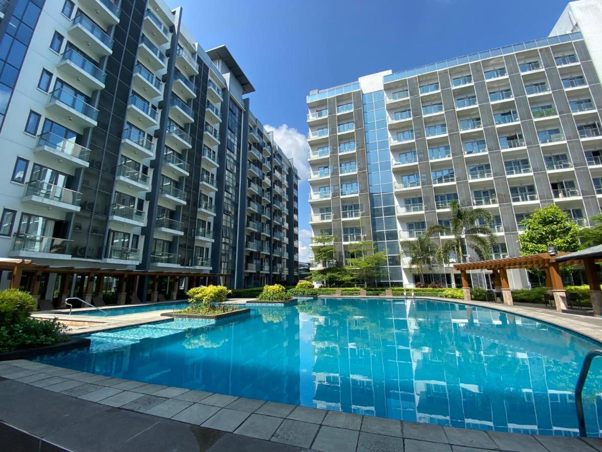 Cozyvilla At 81 Newport Blvd Walk To Naia T3 Marriott & Resorts World Casino & Newport Mall For 5 Pax Free Parking!!!! Пасай Екстериор снимка