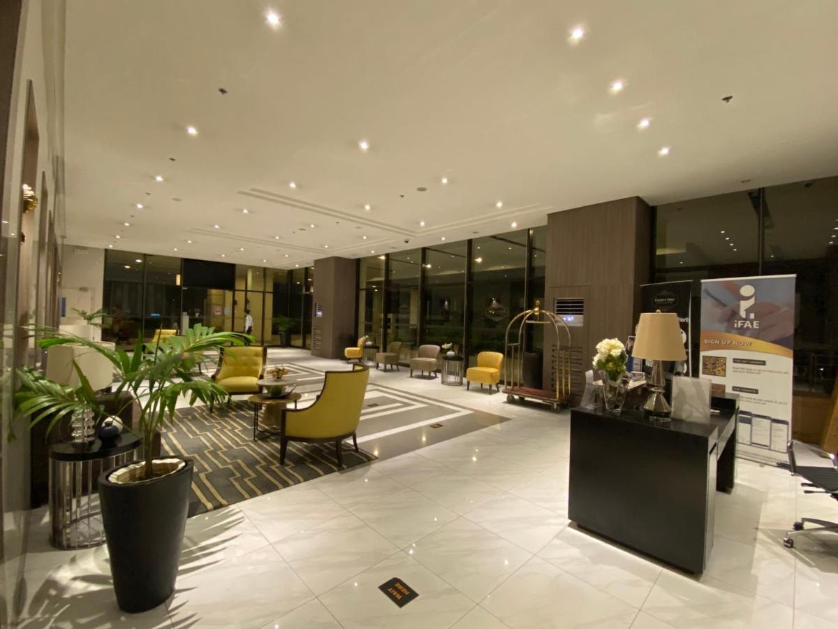 Cozyvilla At 81 Newport Blvd Walk To Naia T3 Marriott & Resorts World Casino & Newport Mall For 5 Pax Free Parking!!!! Пасай Екстериор снимка