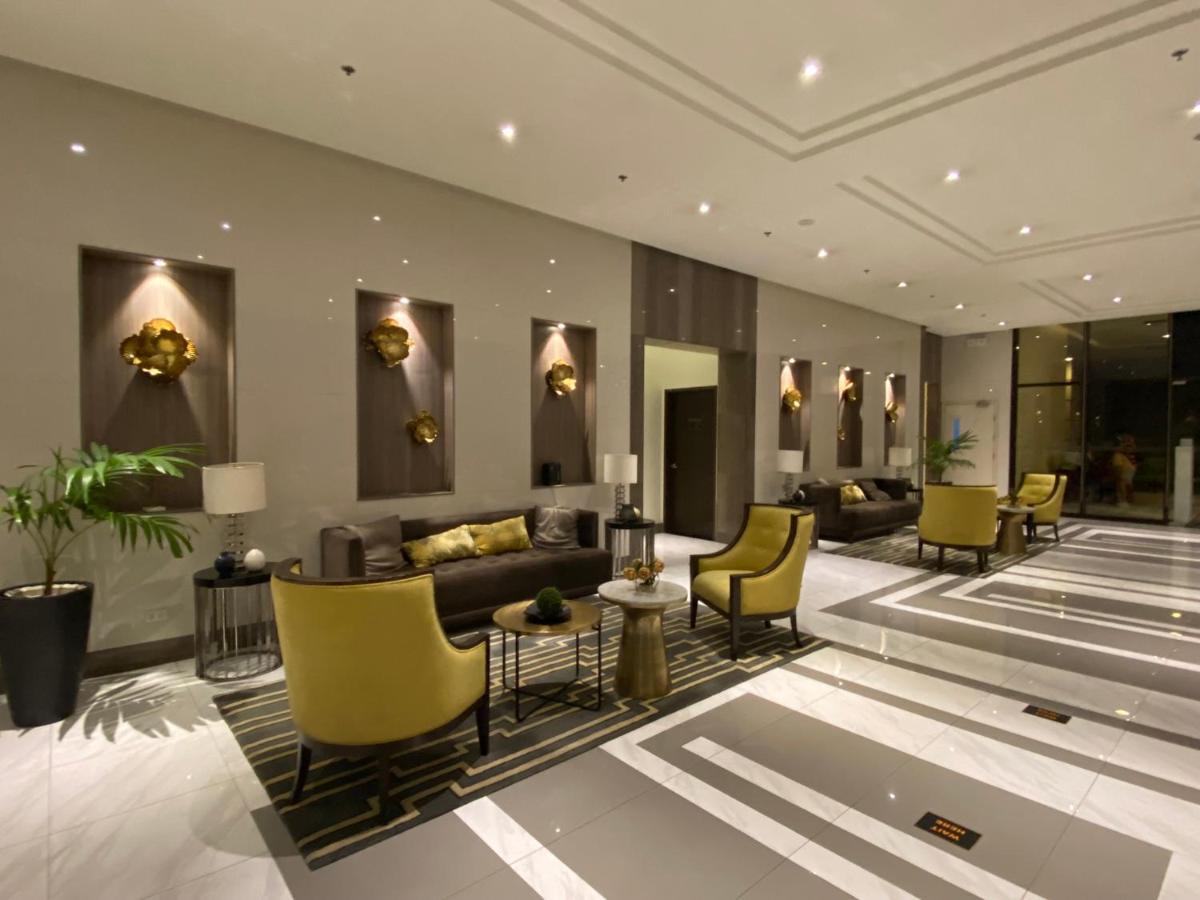 Cozyvilla At 81 Newport Blvd Walk To Naia T3 Marriott & Resorts World Casino & Newport Mall For 5 Pax Free Parking!!!! Пасай Екстериор снимка